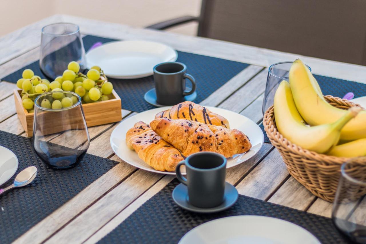 Algarve Golden Properties: Pedras Brancas Luz Kültér fotó